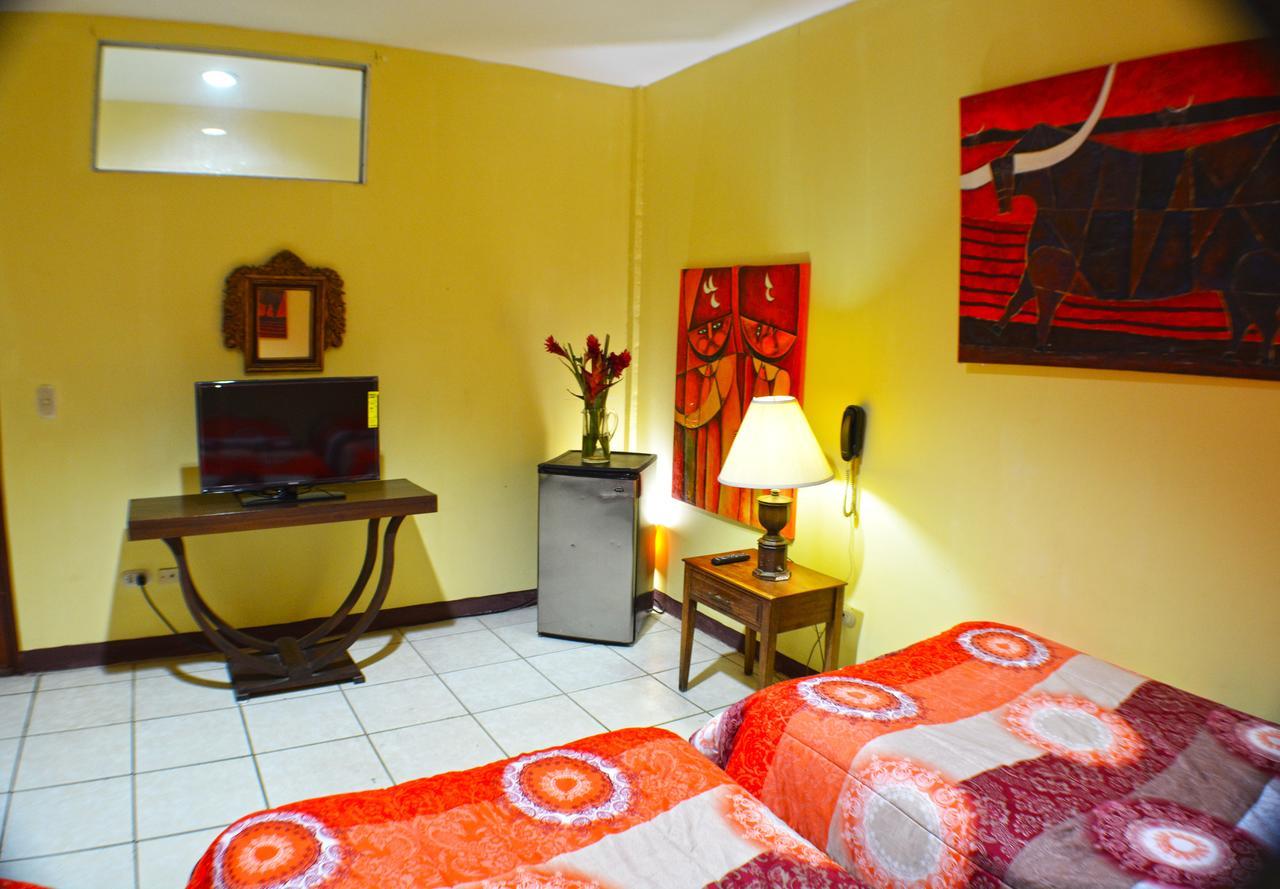 Hotel Plaza Cosiguina Chinandega Eksteriør billede