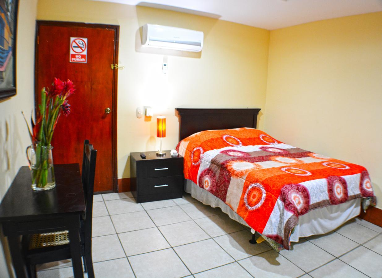 Hotel Plaza Cosiguina Chinandega Eksteriør billede